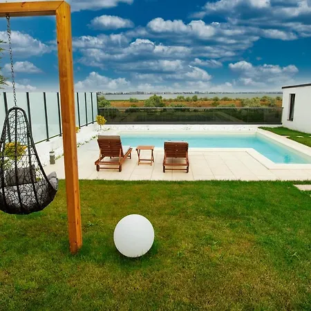 빌라 Peninsula Luxury & Năvodari