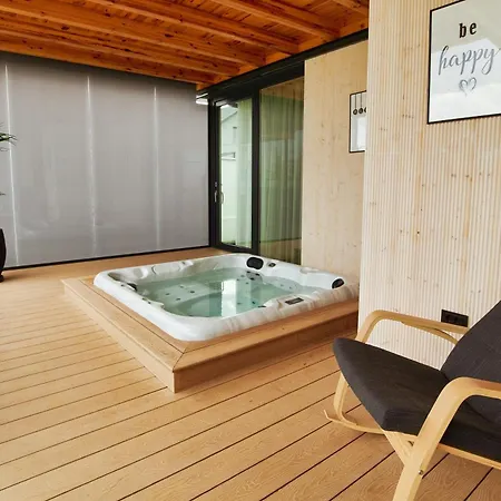 Villa Peninsula Luxury & Navodari