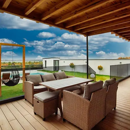 Peninsula Luxury&spa * Năvodari