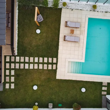 Peninsula Luxury & Villa Navodari