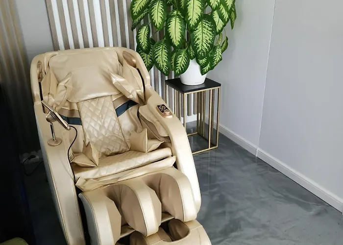 Villa Peninsula Luxury & *